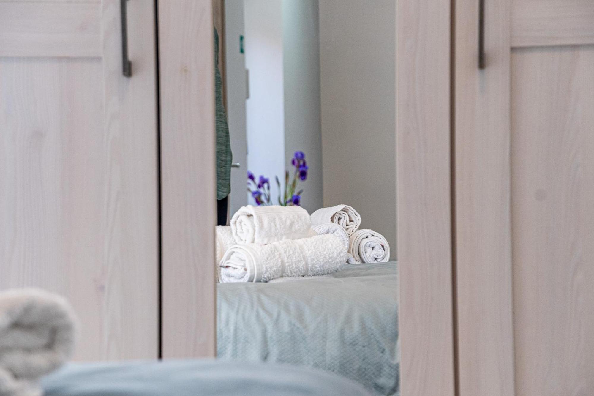 Room Ghetto กอร์จูลา ภายนอก รูปภาพ